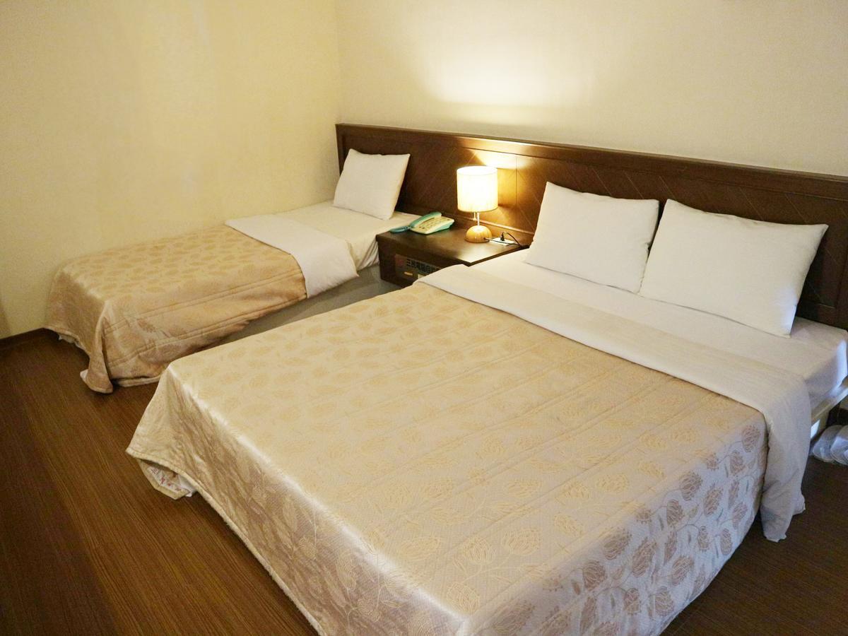 Sanmin Hotel Changhua Exterior foto